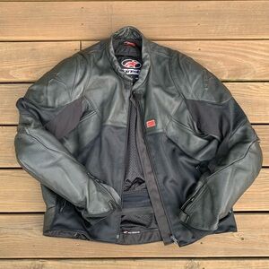 MENS XXL: Alpinestars Aprilia Genuine Leather Motorcycle Jacket